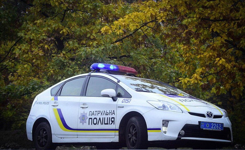 Що робити, якщо вас зупинила патрульна поліція: 7 помилок, яких припускаються водії